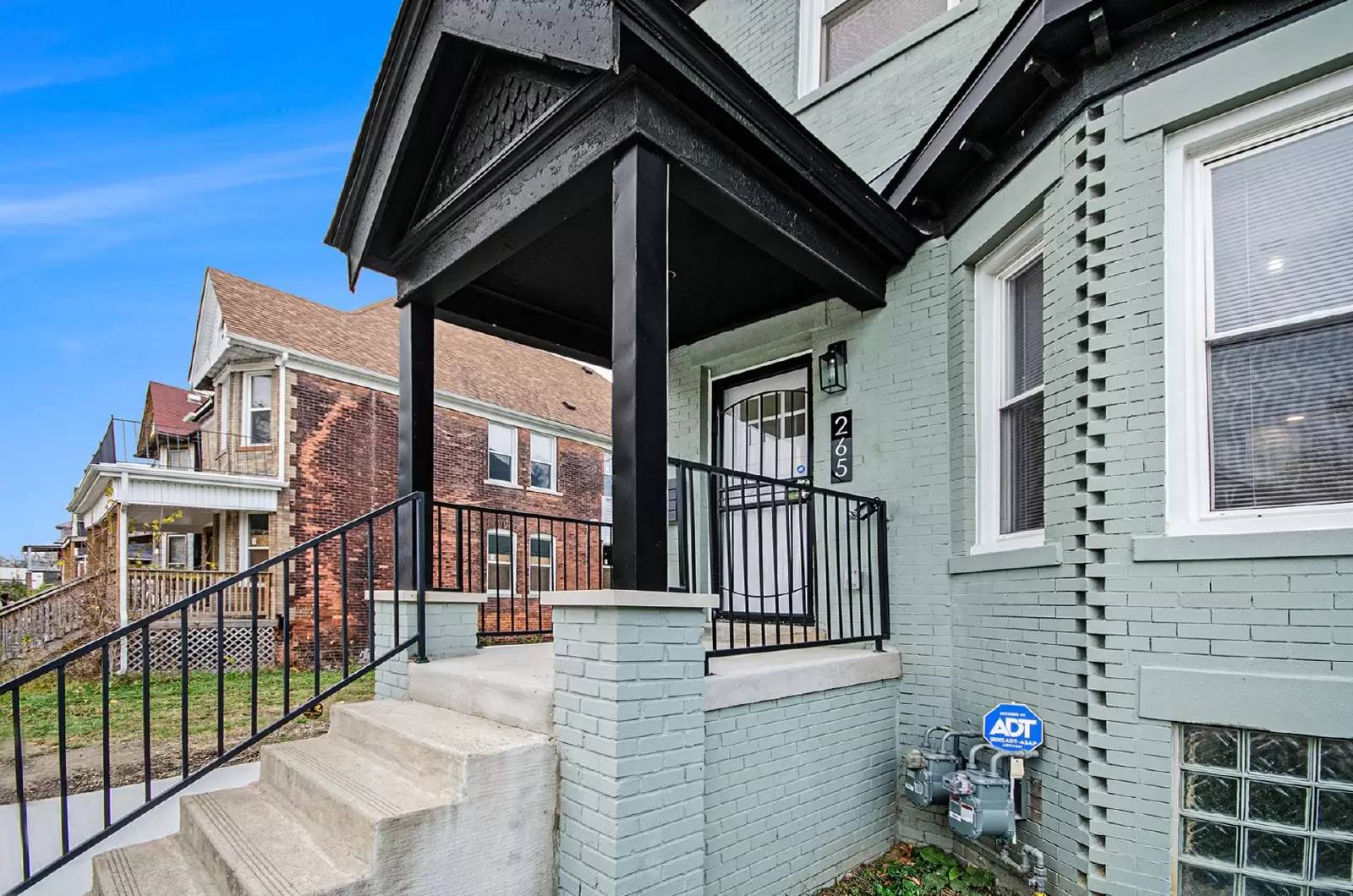 Property Image 8