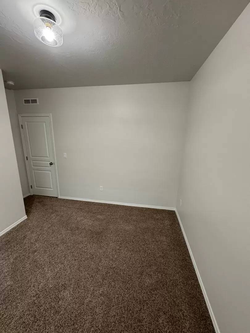 Property Image 114