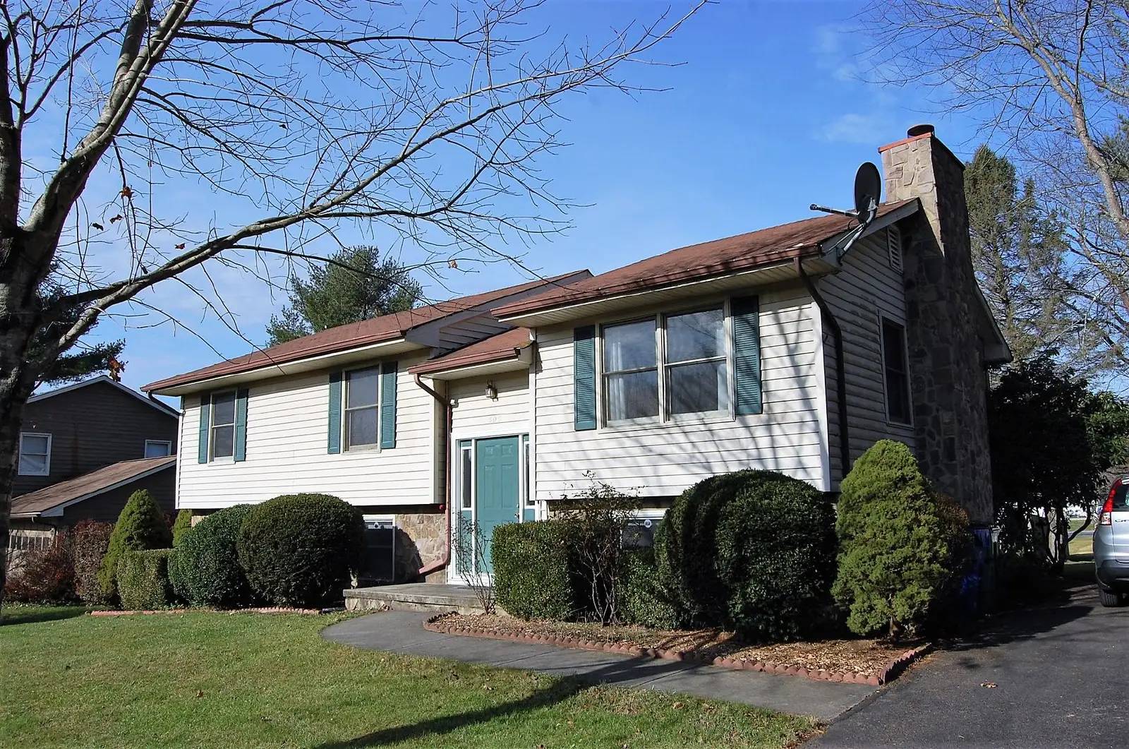 Property Image 1