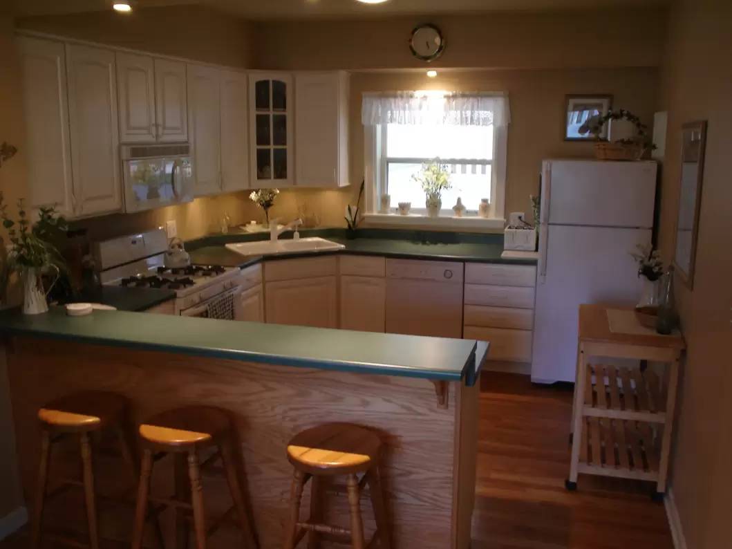 Property Image 4
