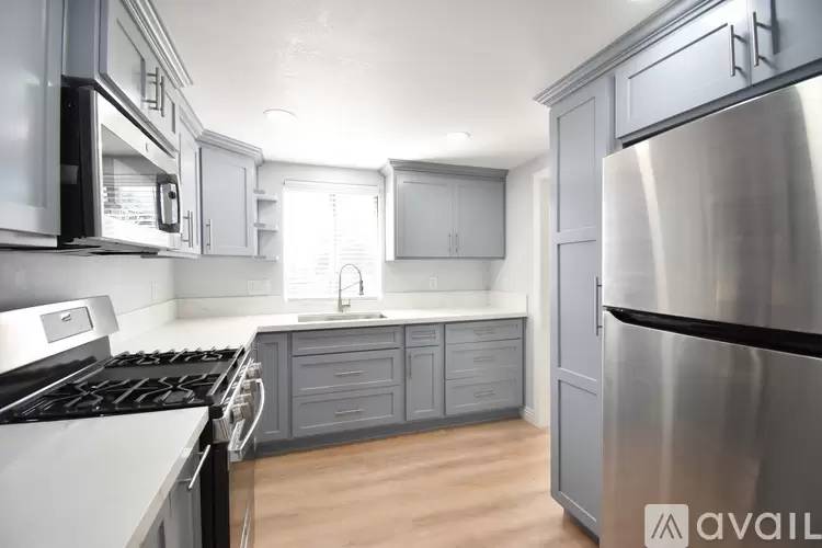 Property Image 12