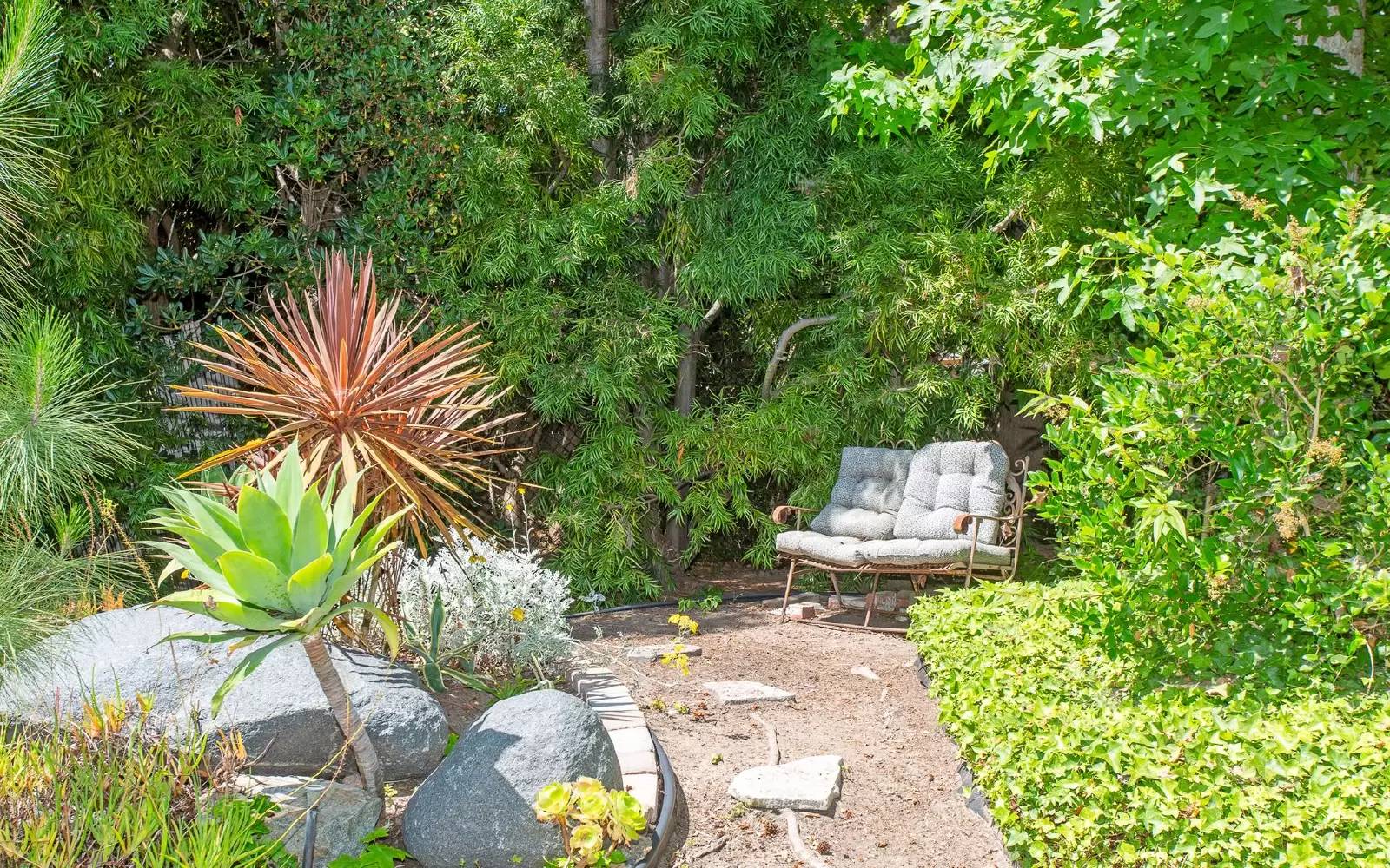 Property Image 28