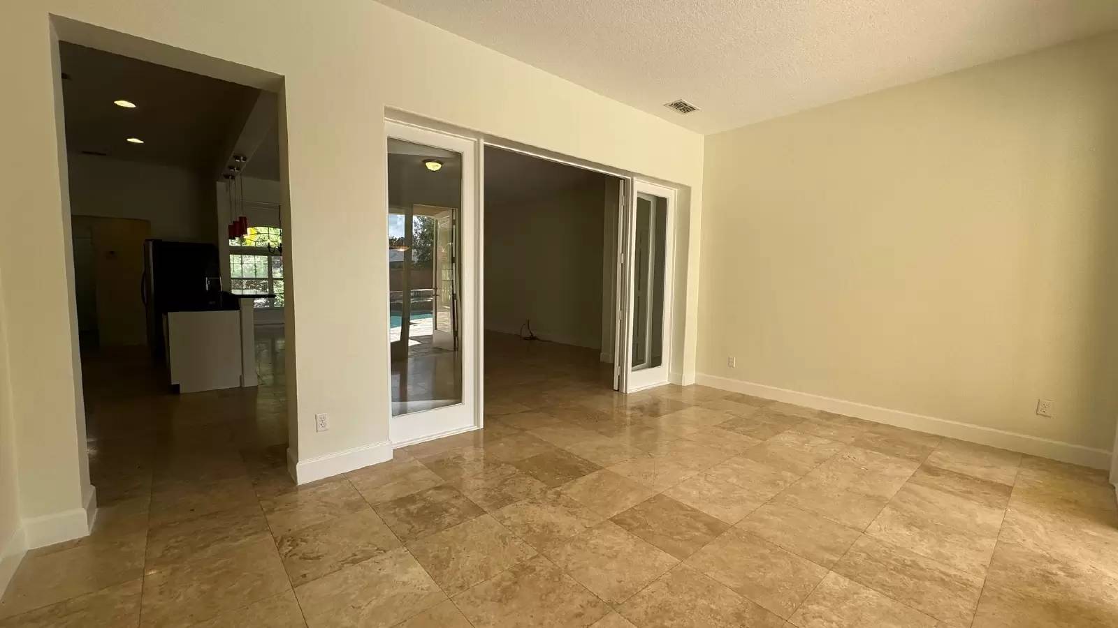Property Image 104
