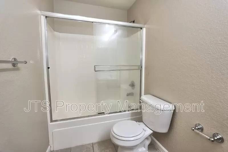 Property Image 64