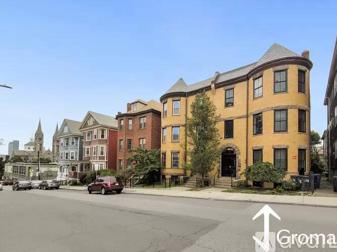 Property Image 1