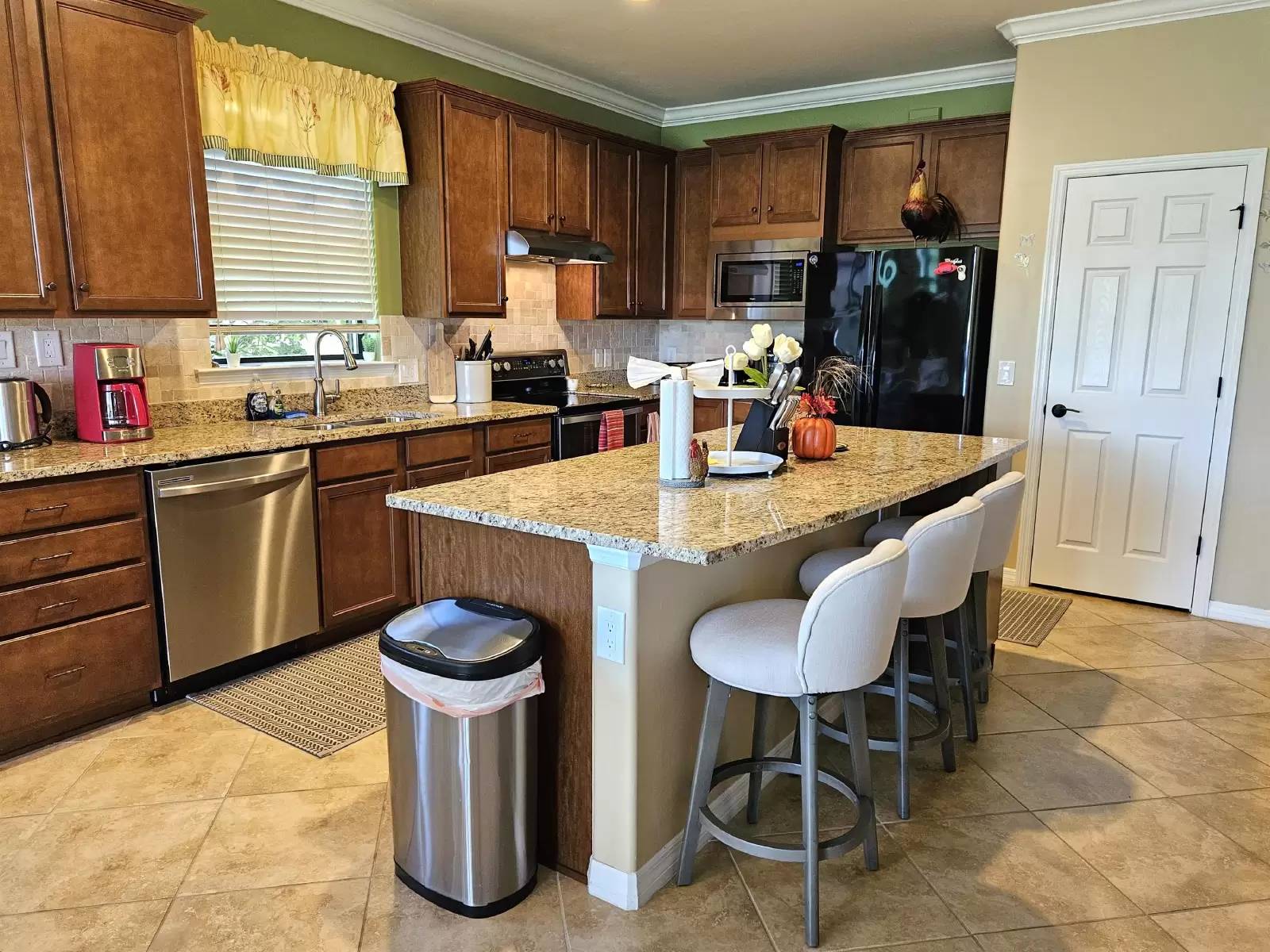 Property Image 9