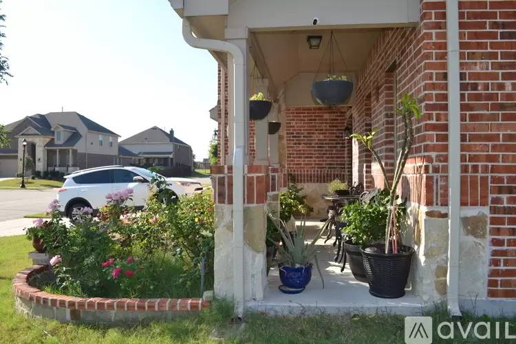 Property Image 4