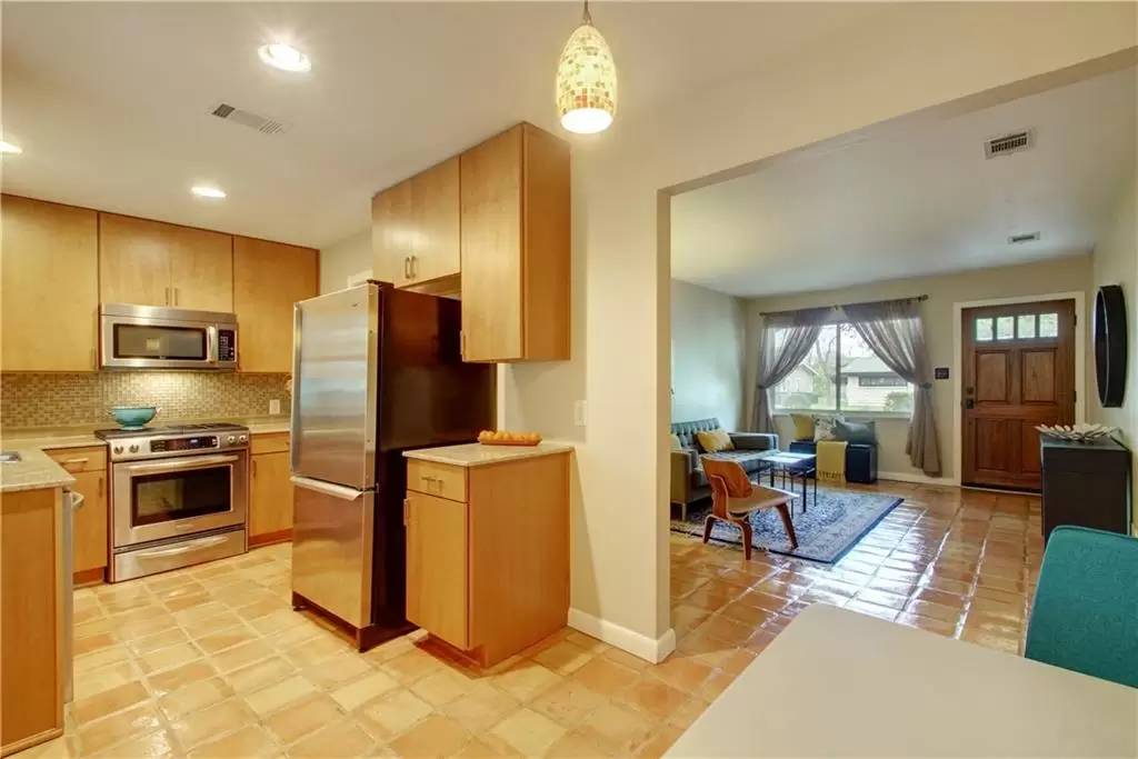 Property Image 28