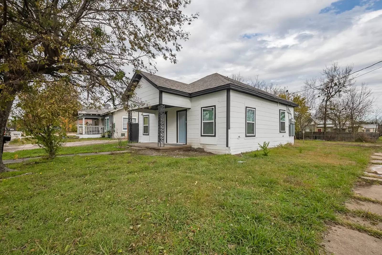 Property Image 1