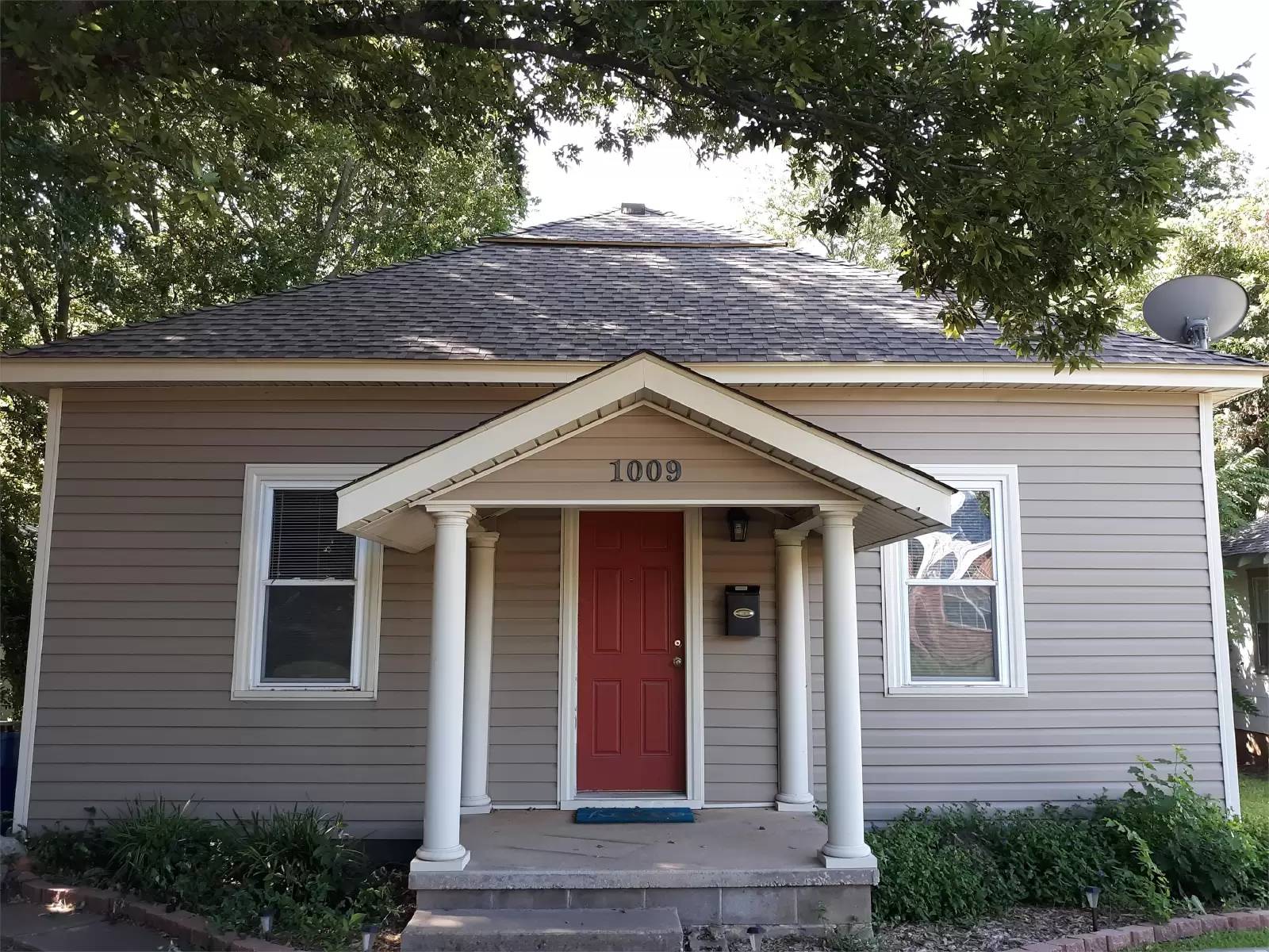 Property Image 1