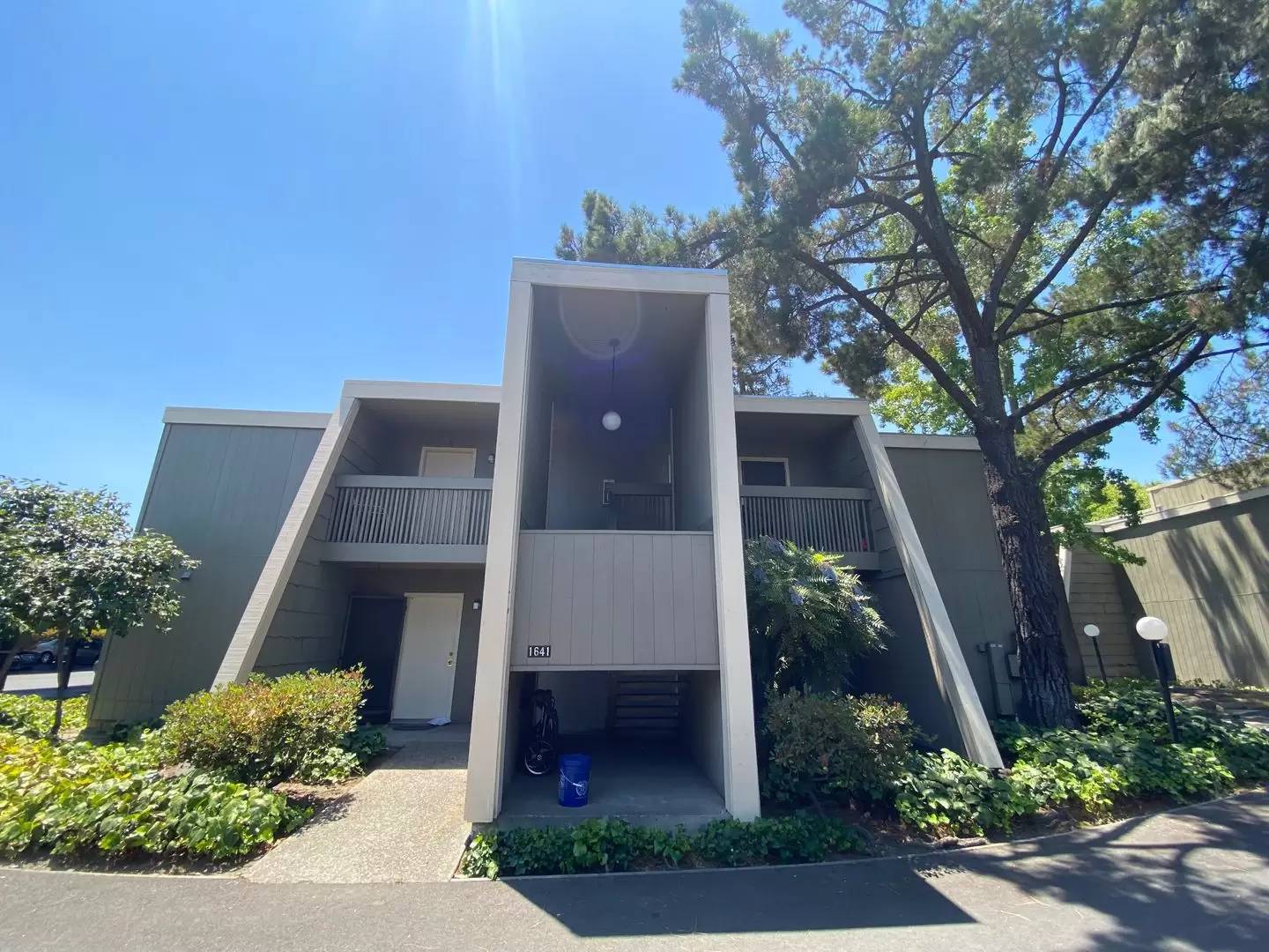 cover background