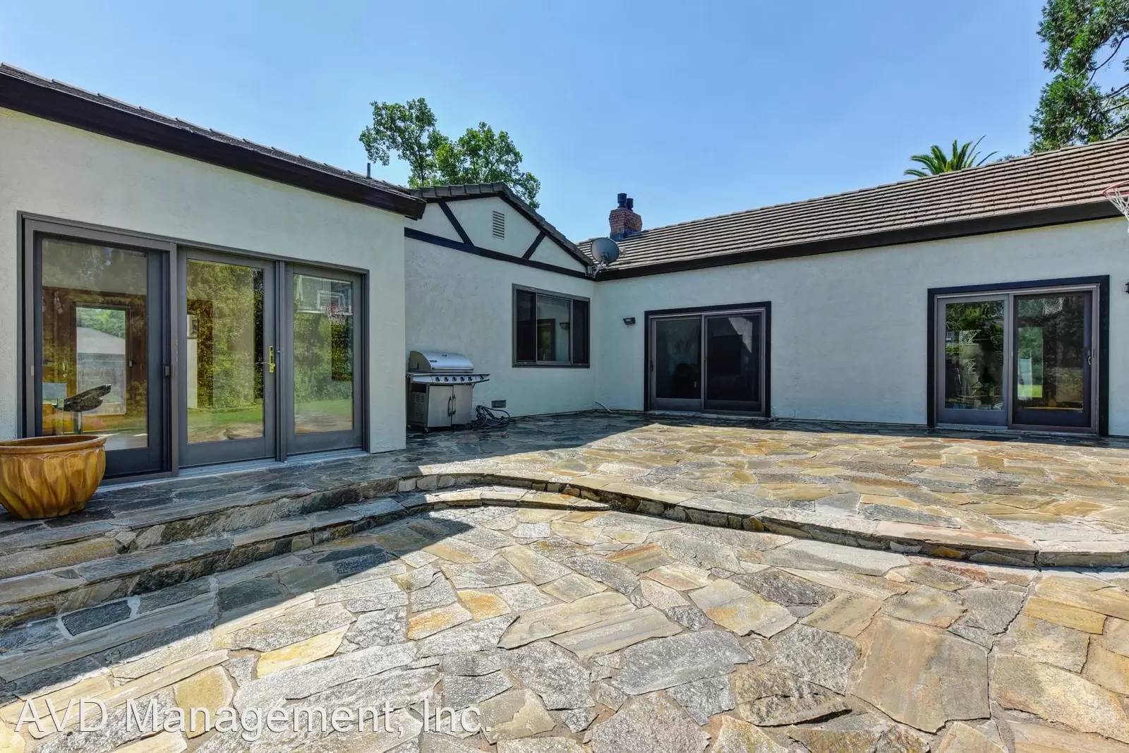Property Image 80