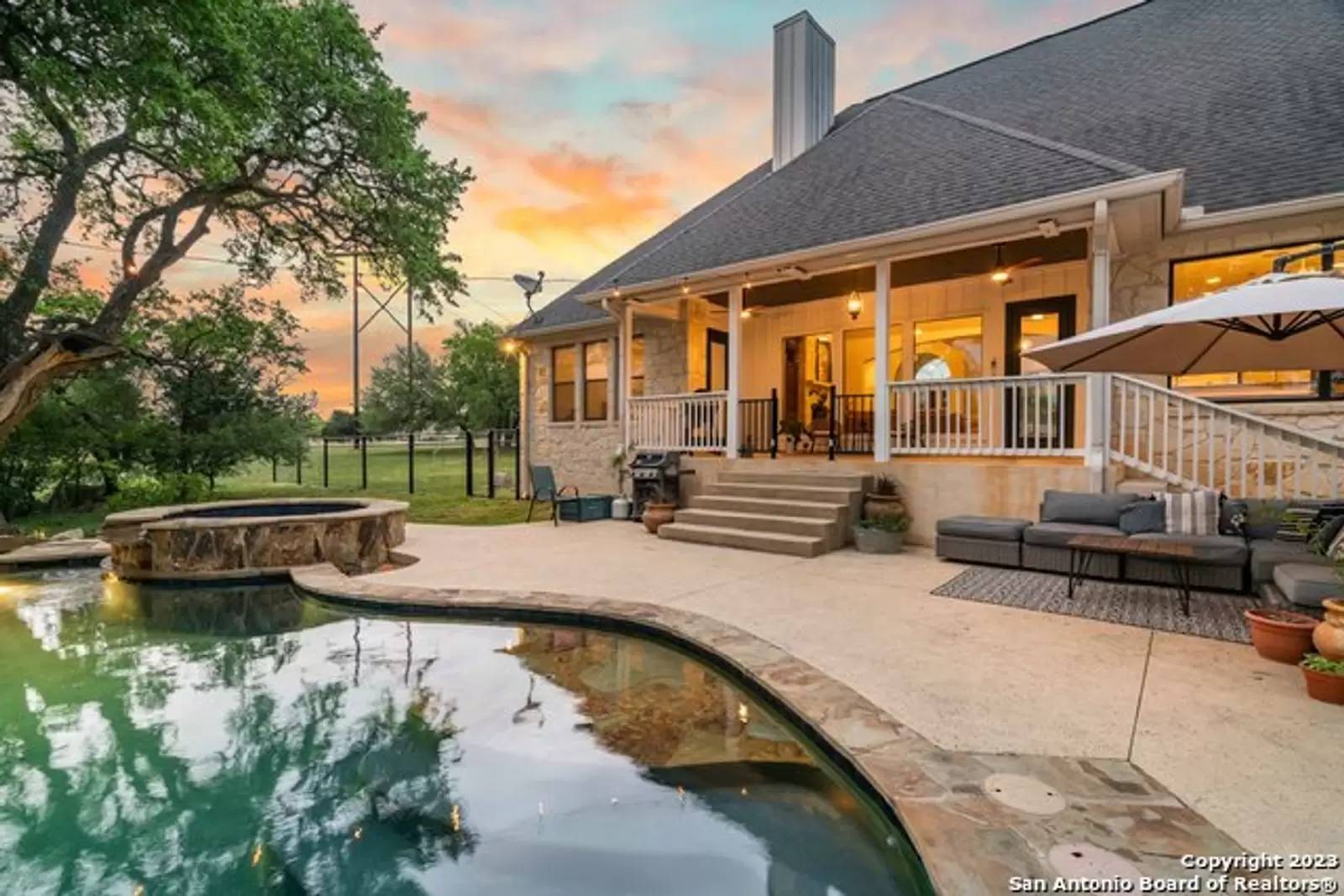Property Image 29