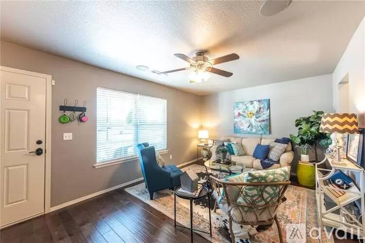 Property Image 6