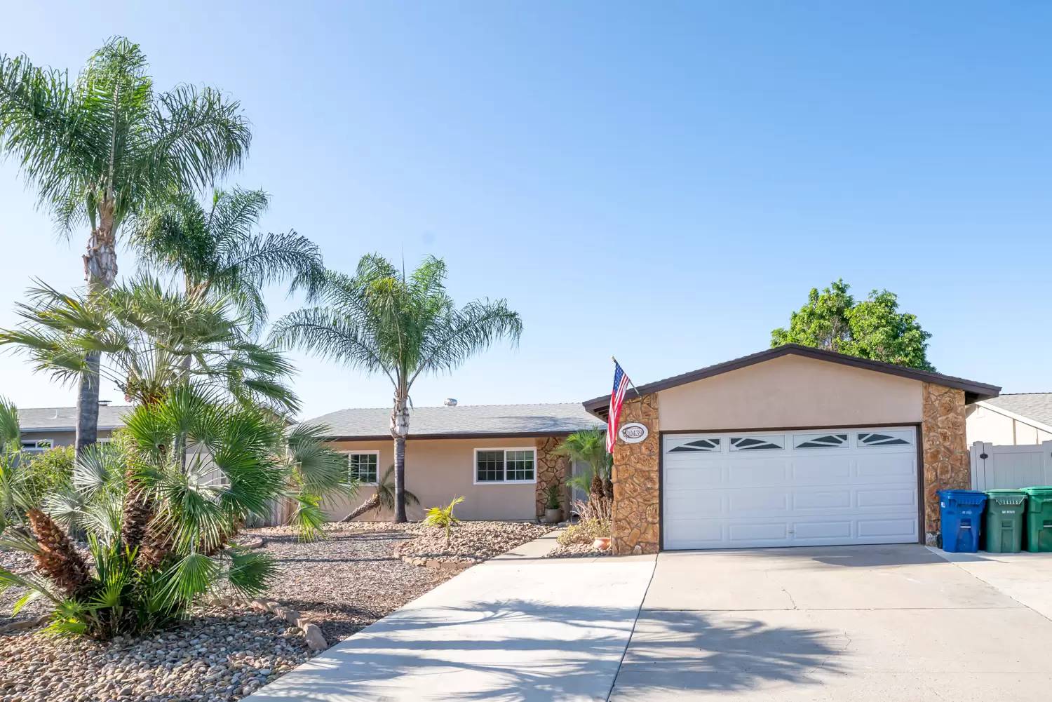 cover background