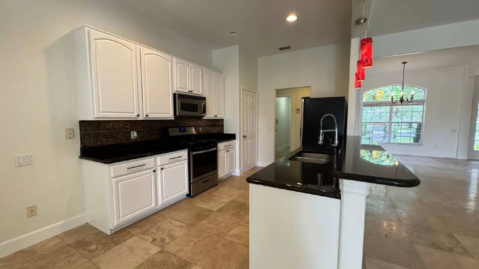 Property Image 101
