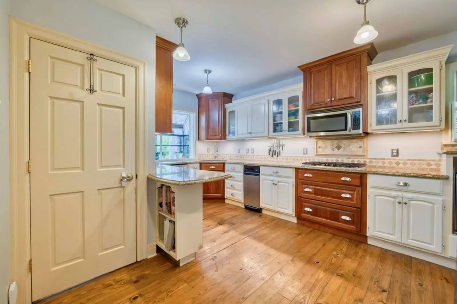 Property Image 16