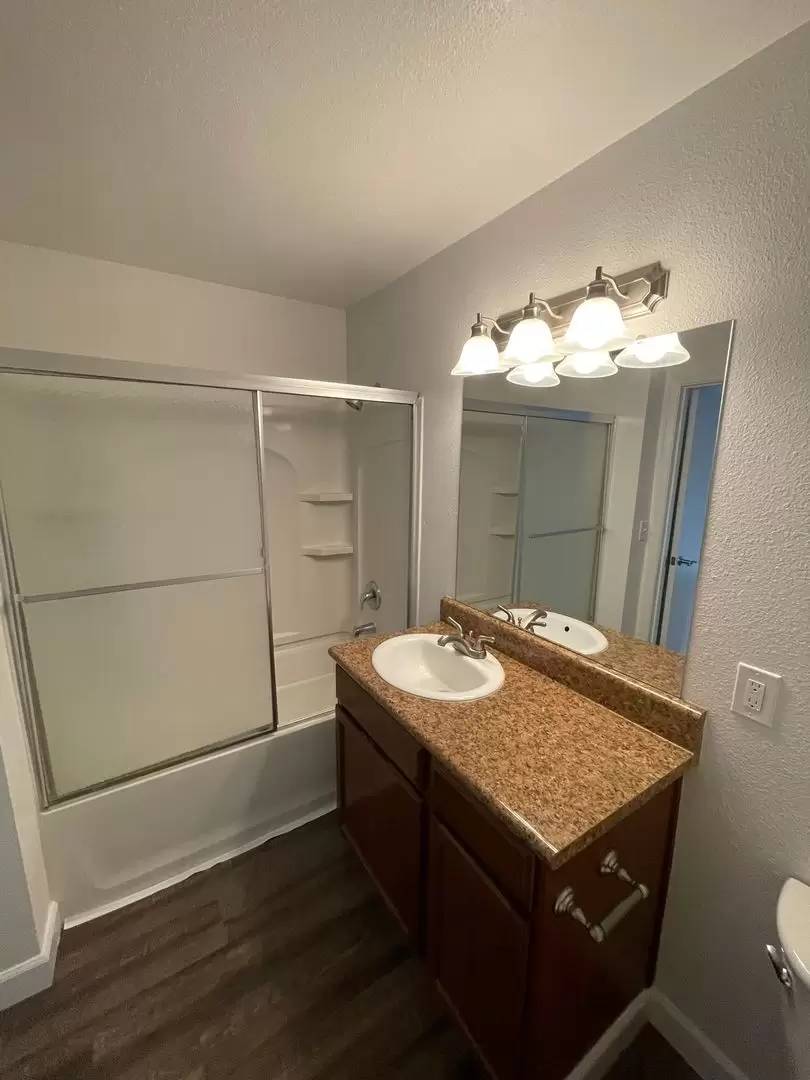Property Image 110