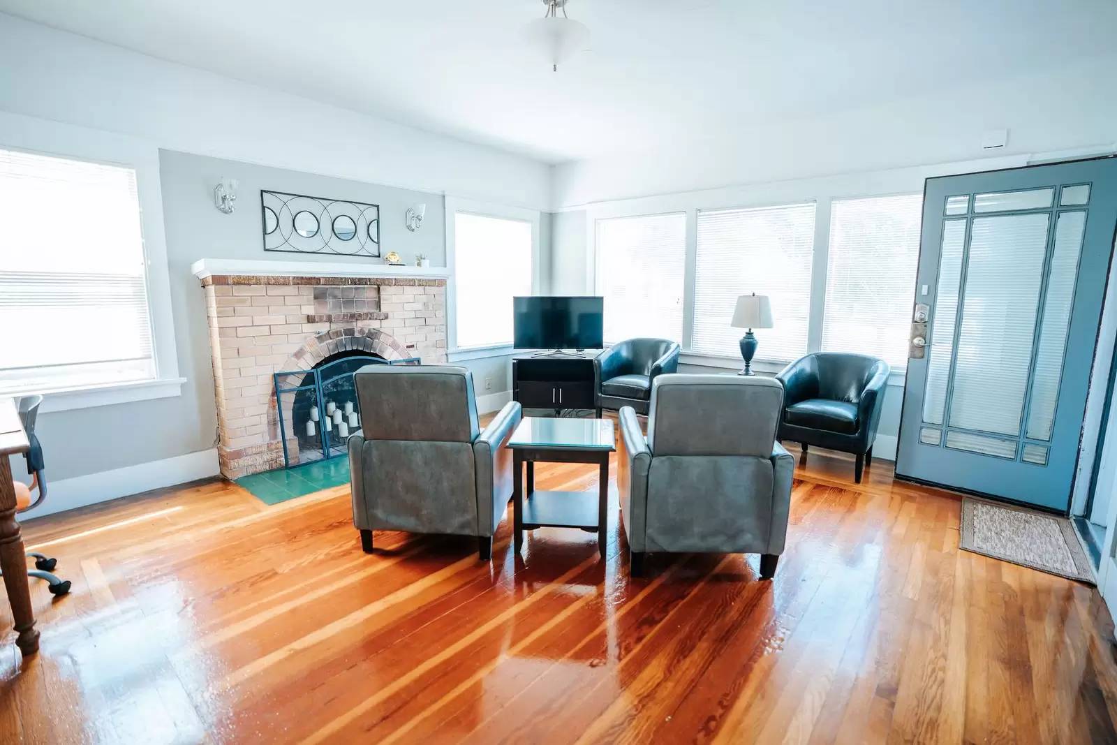 Property Image 8