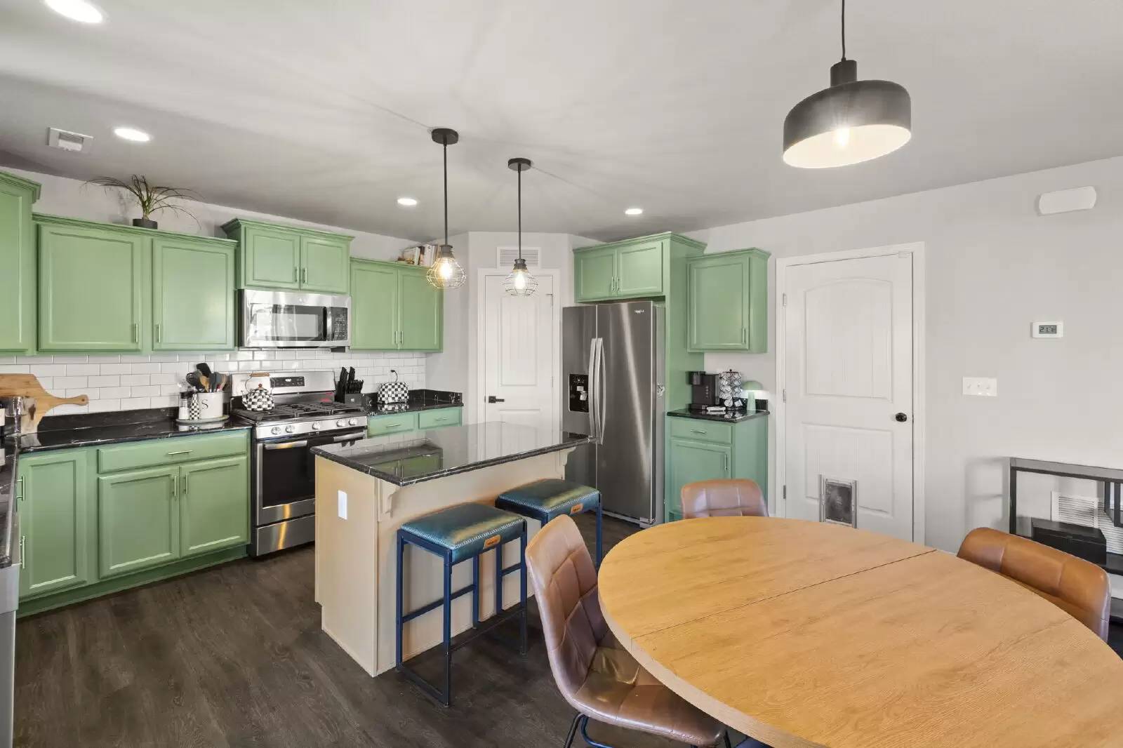 Property Image 12