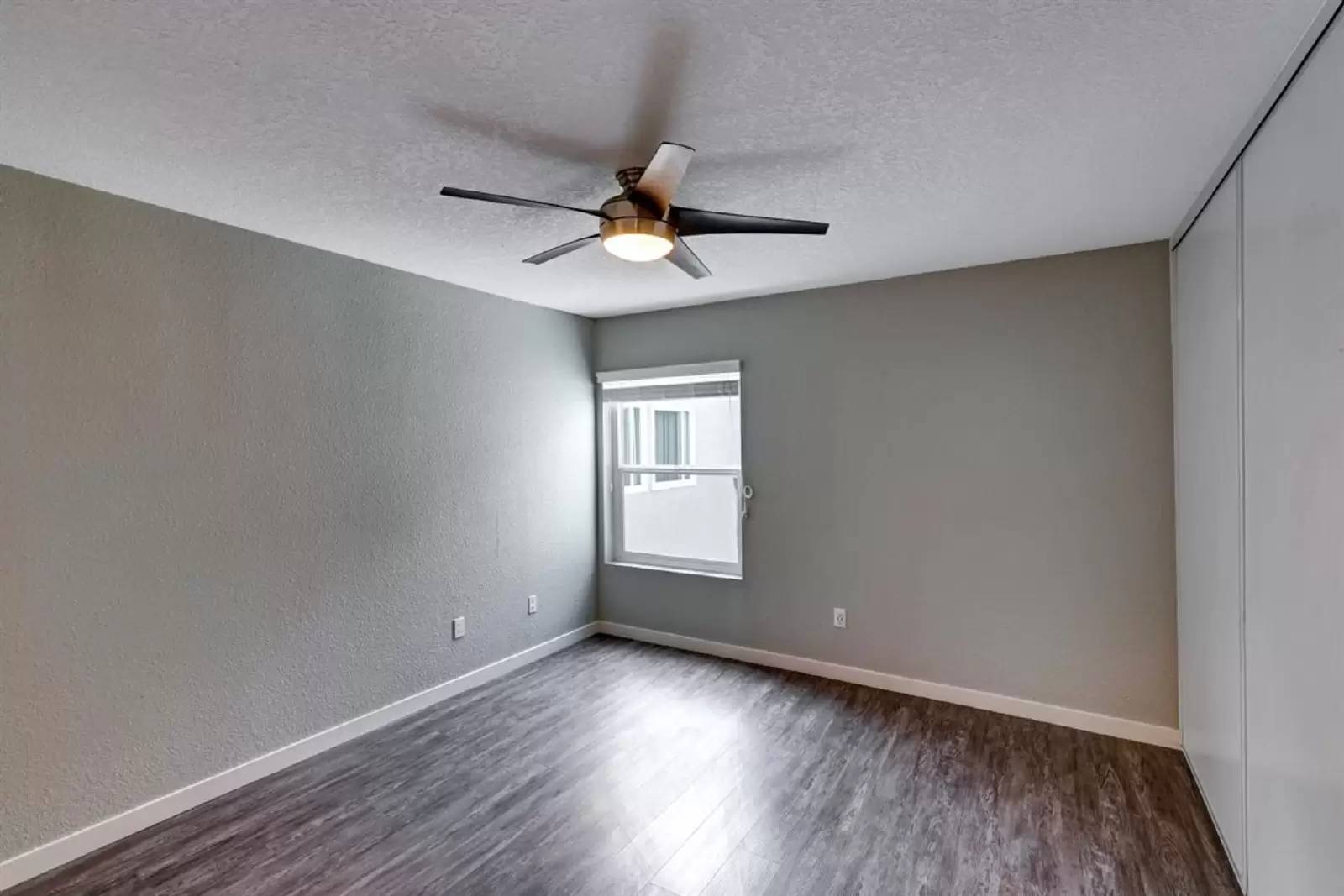 Property Image 76