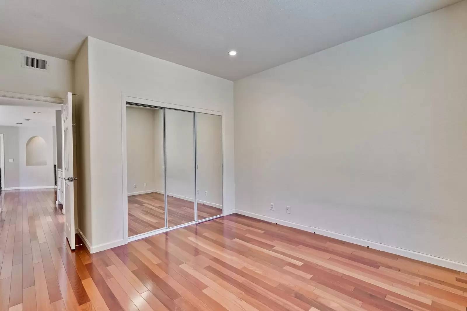 Property Image 71