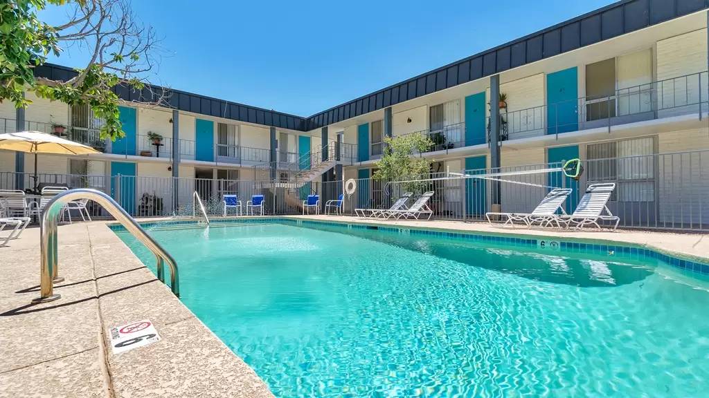 Property Image 6
