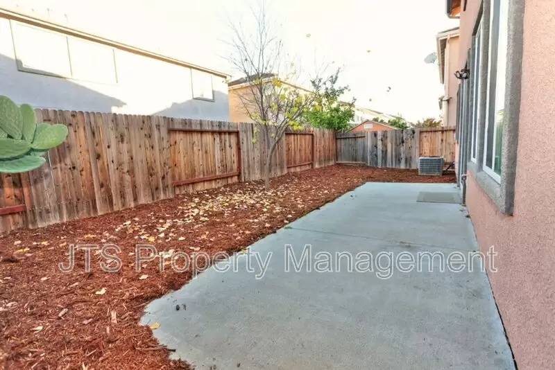 Property Image 82