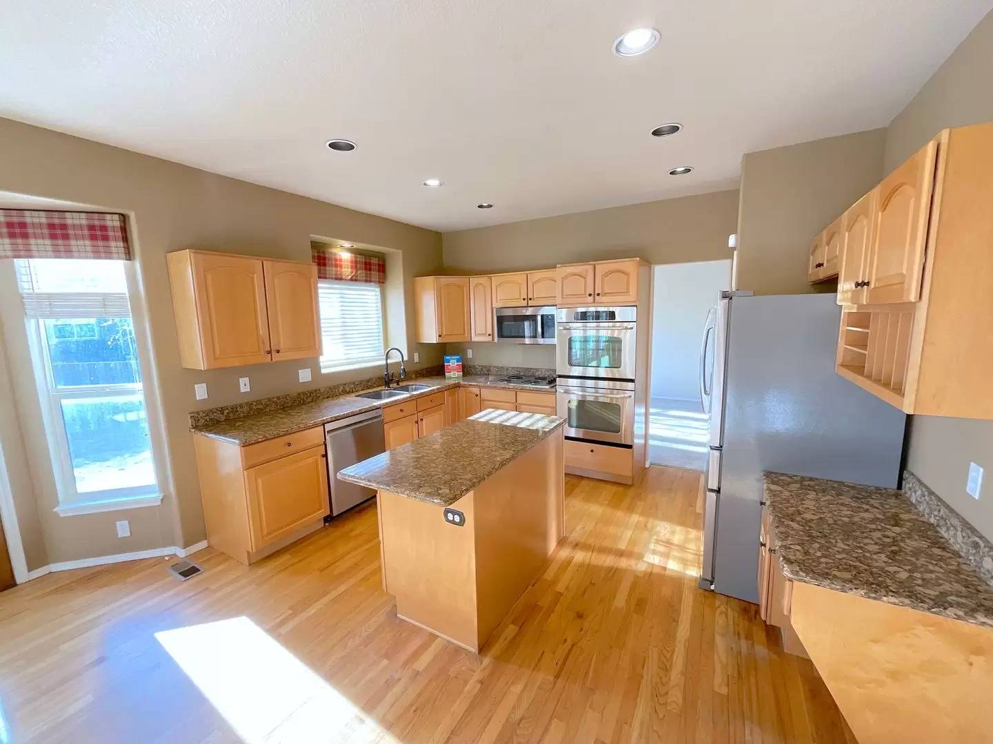Property Image 16