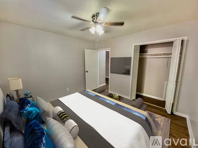 Property Image 6