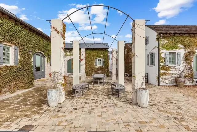 Property Image 62