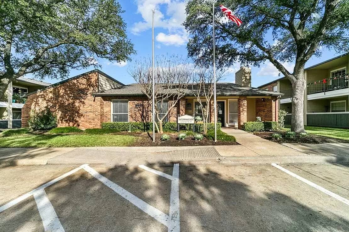Property Image 82