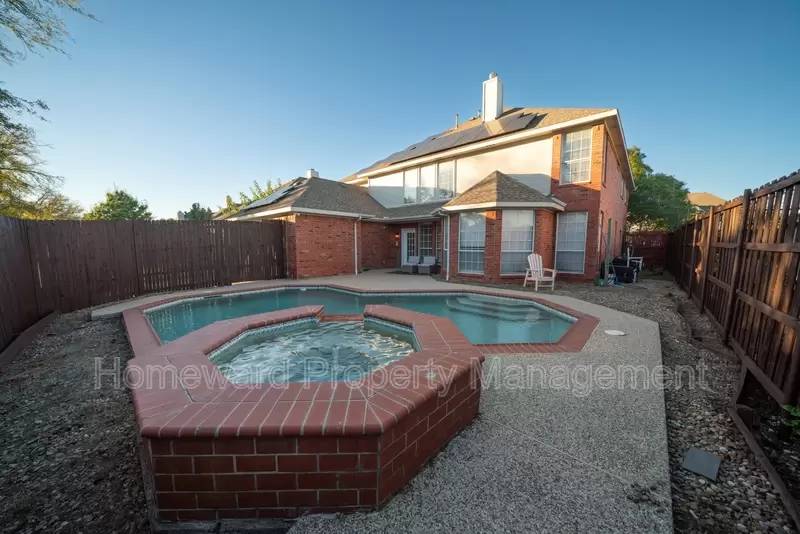 Property Image 8