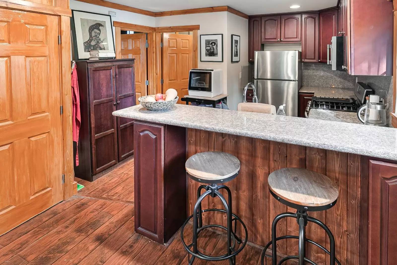 Property Image 6