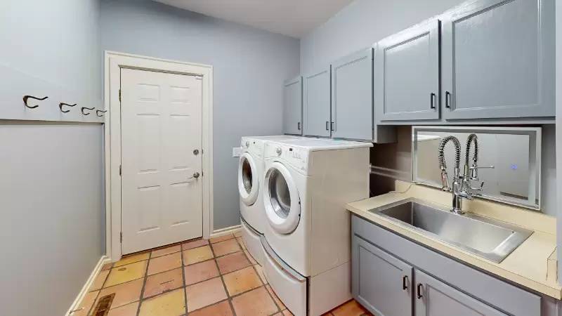 Property Image 63