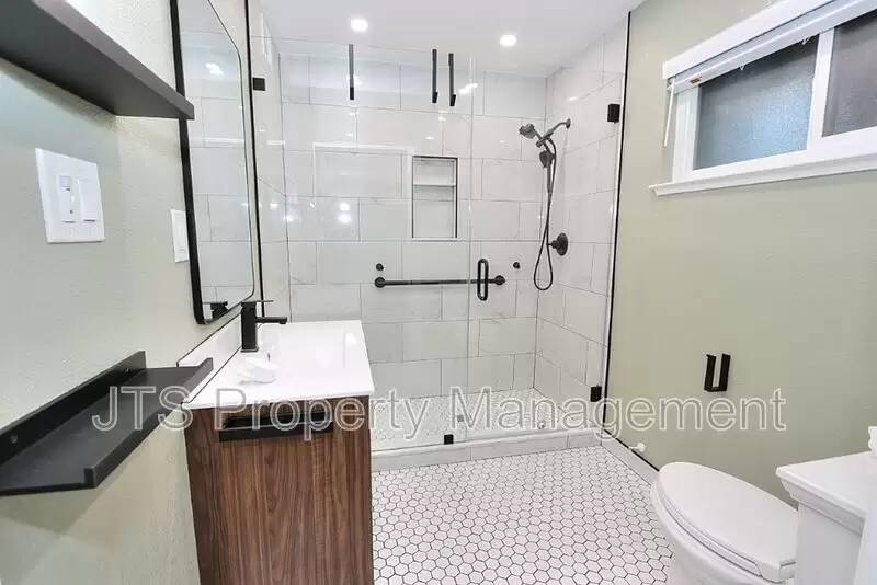 Property Image 55