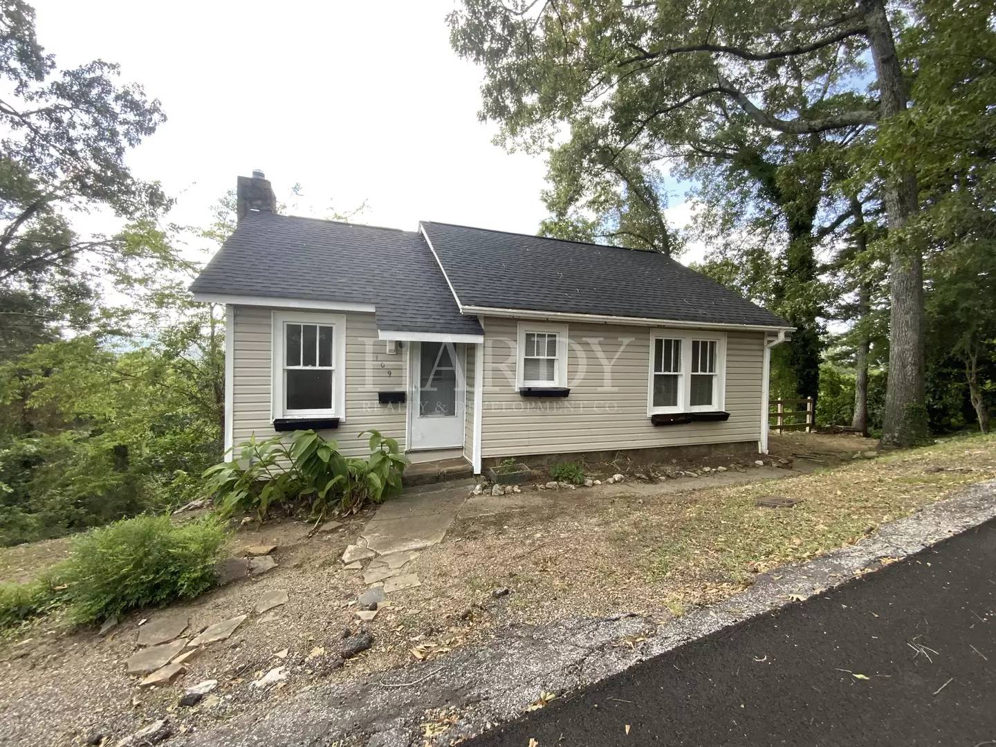 Property Image 1