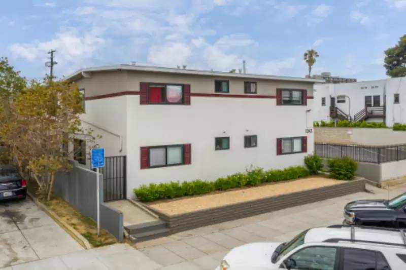 Property Image 1