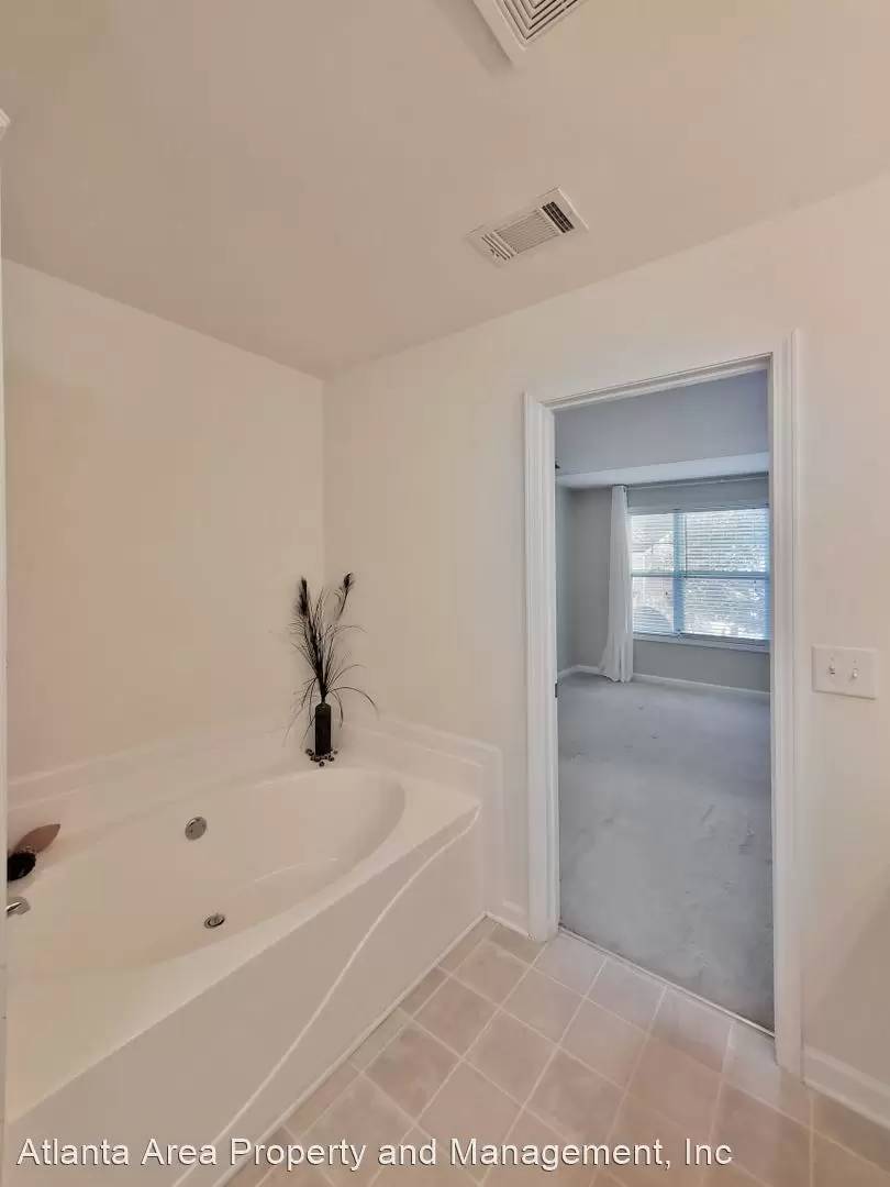 Property Image 64