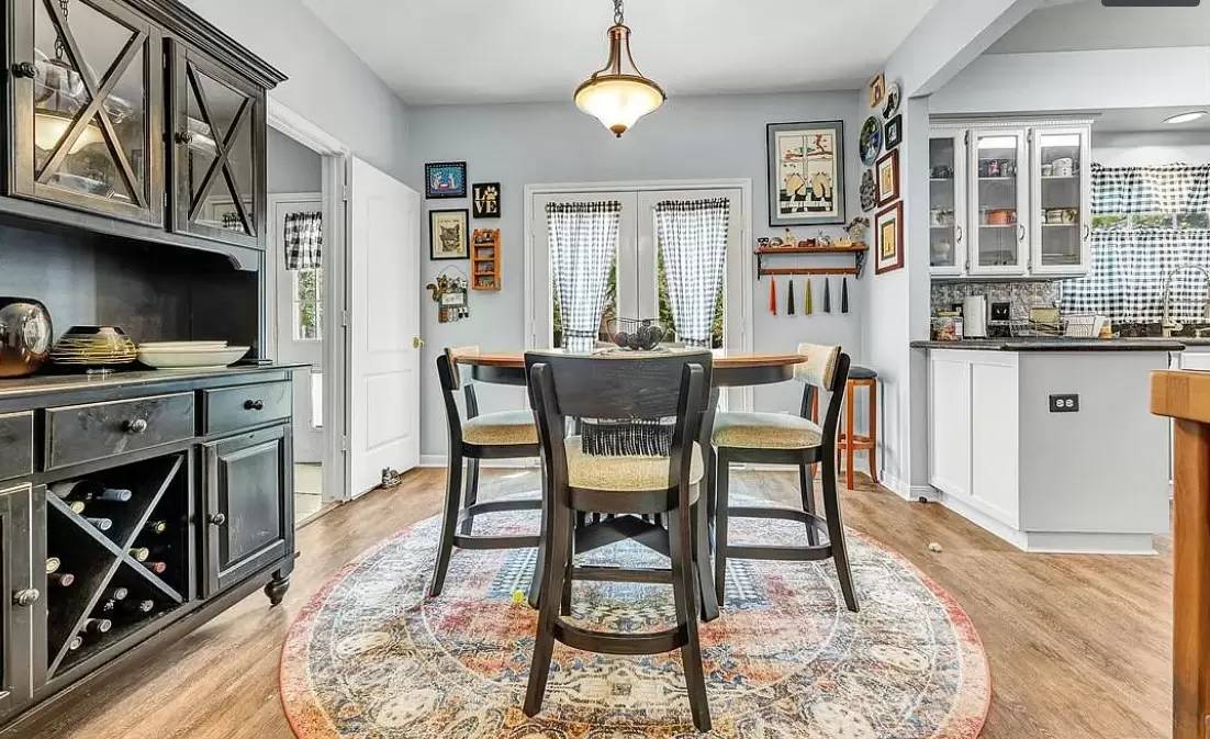 Property Image 5