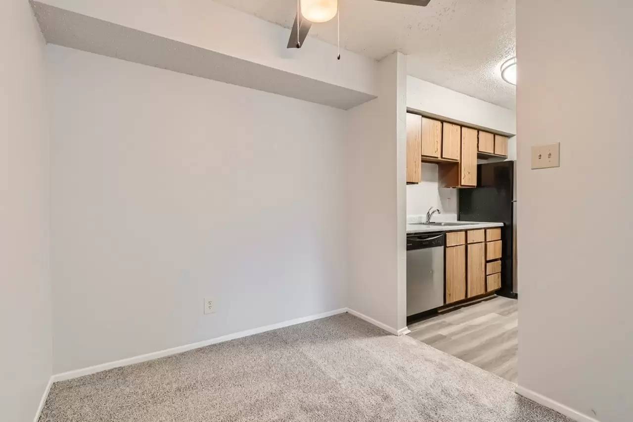 Property Image 112