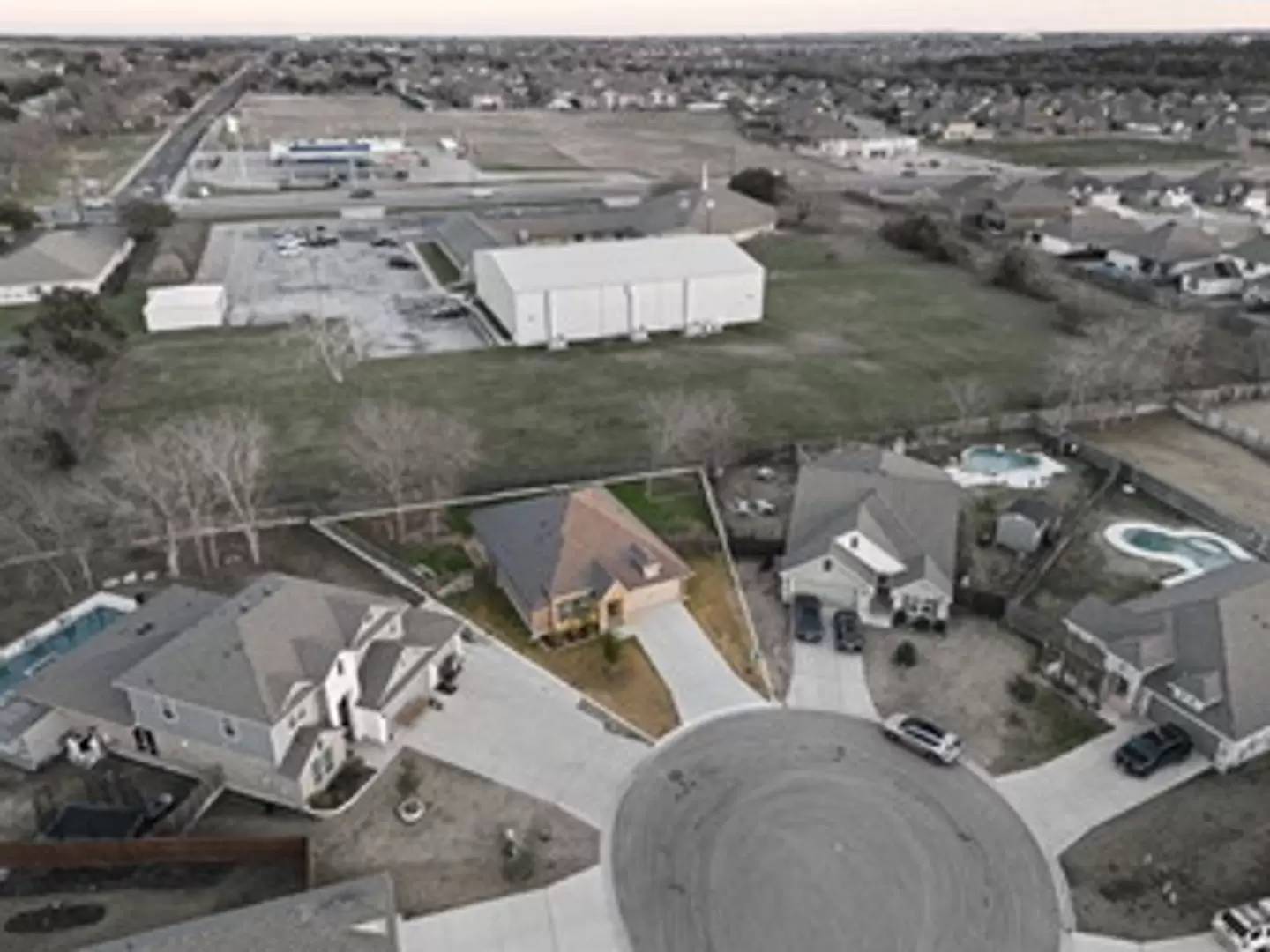 Property Image 4