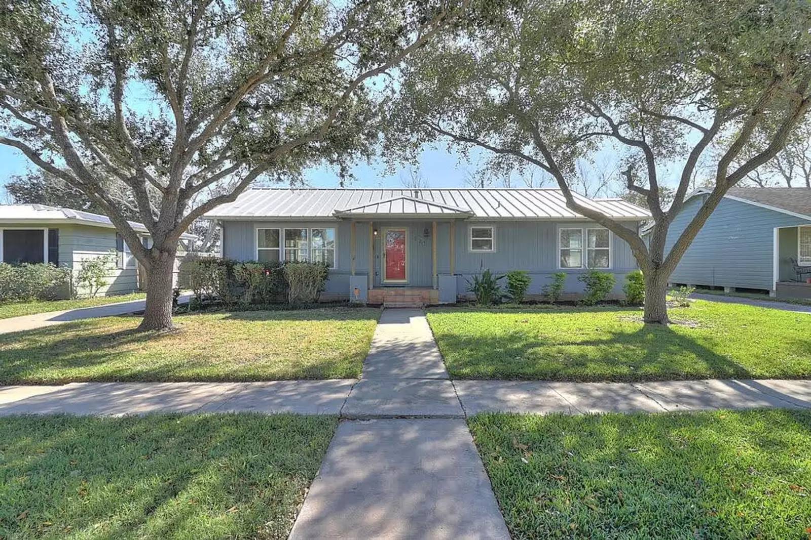 Property Image 12