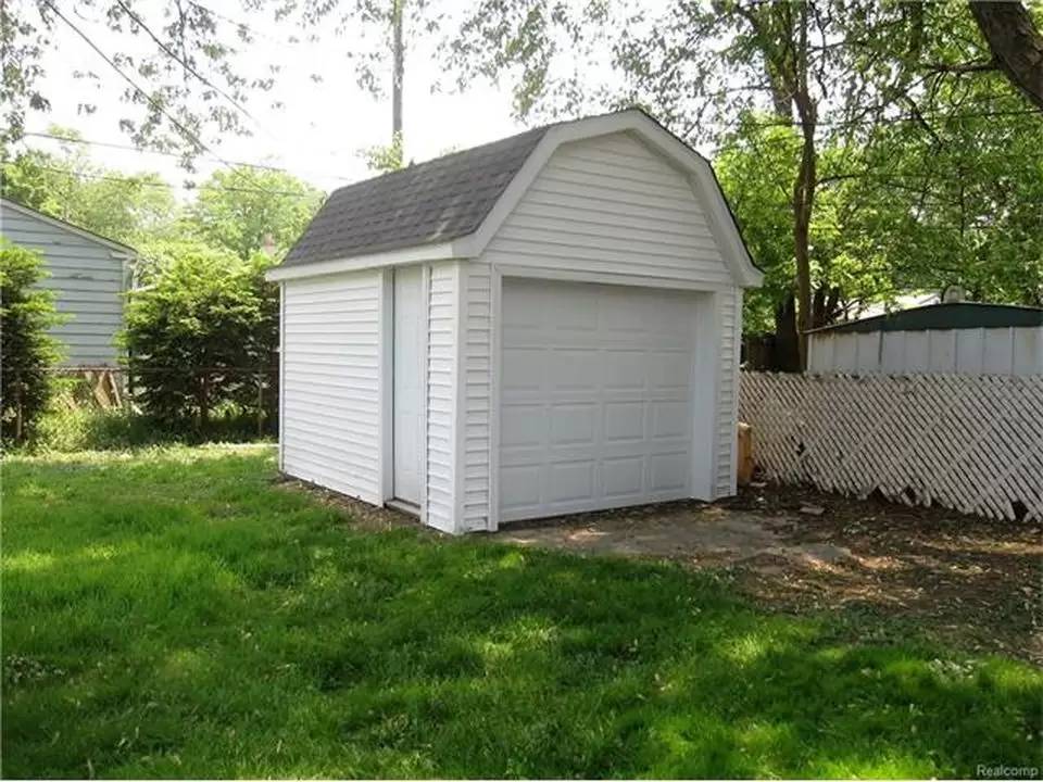 Property Image 16