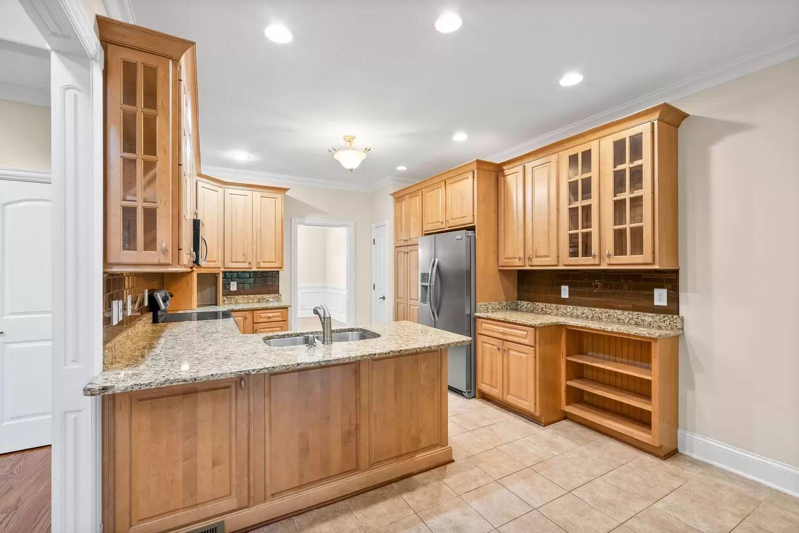 Property Image 16