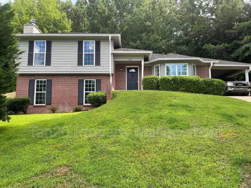 Property Image 1
