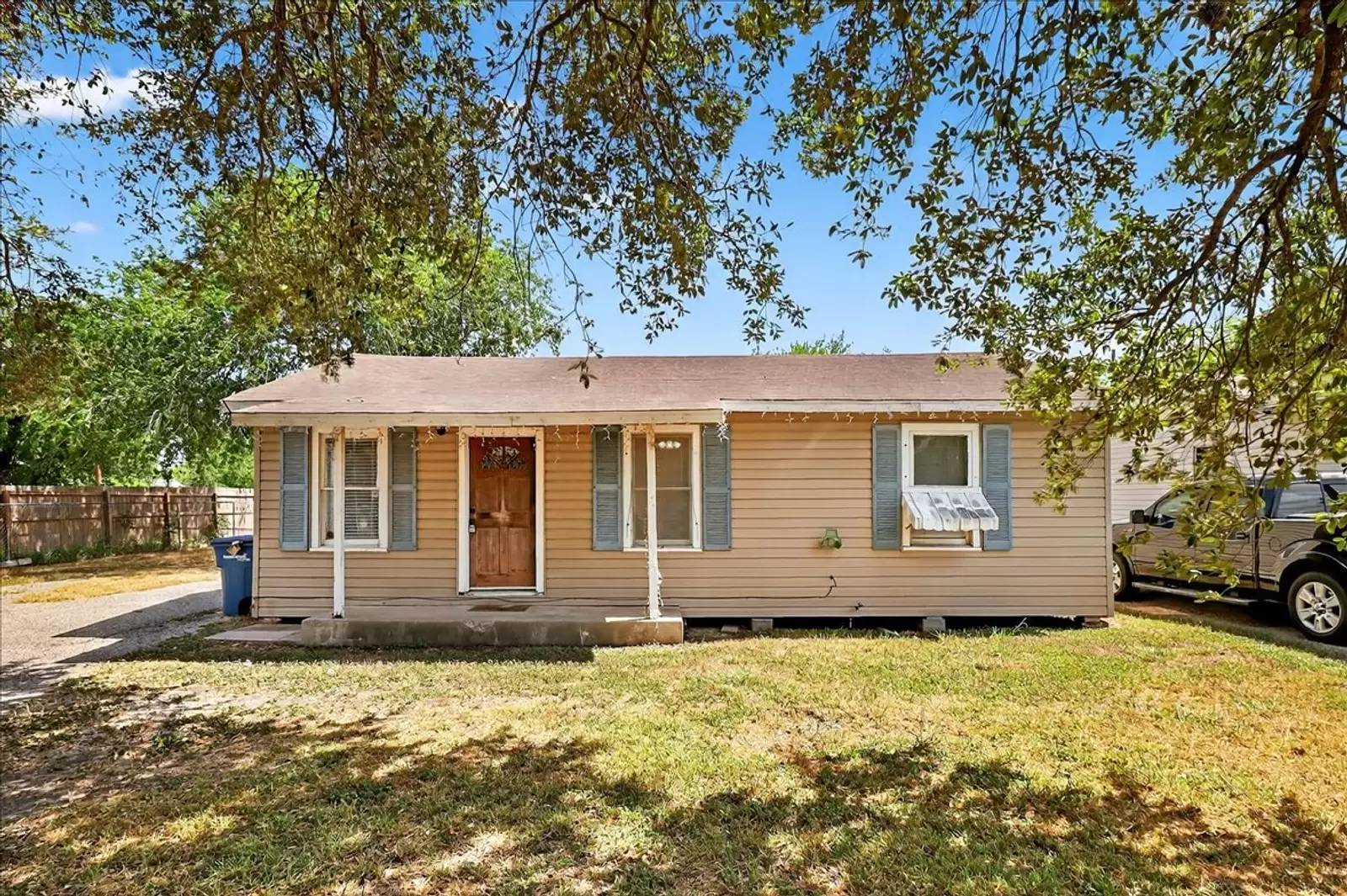 Property Image 1