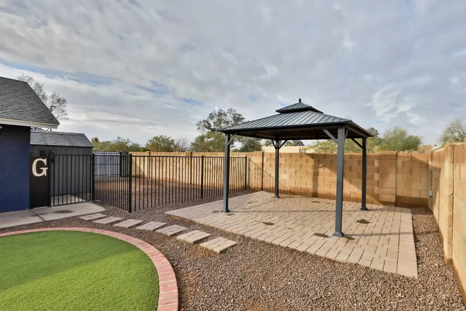 Property Image 16