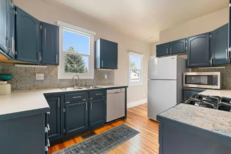 Property Image 6