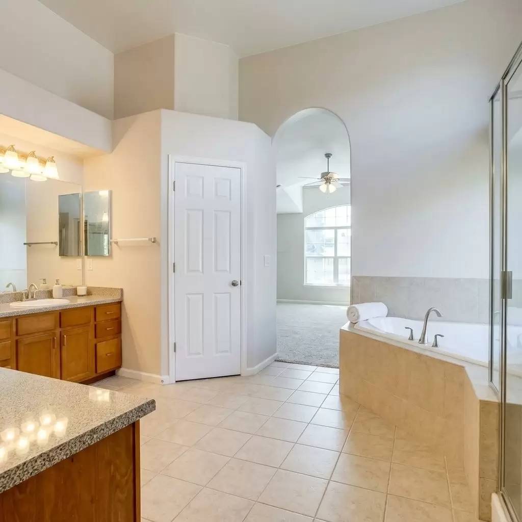 Property Image 77